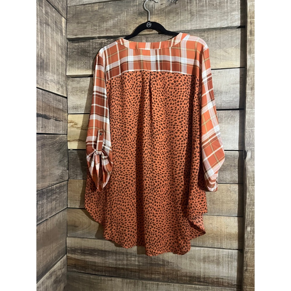 Cato Womens XL Leopard Plaid Mixed Media Tunic Top‎ Orange Brown Roll Tab V-Neck - Picture 4 of 5